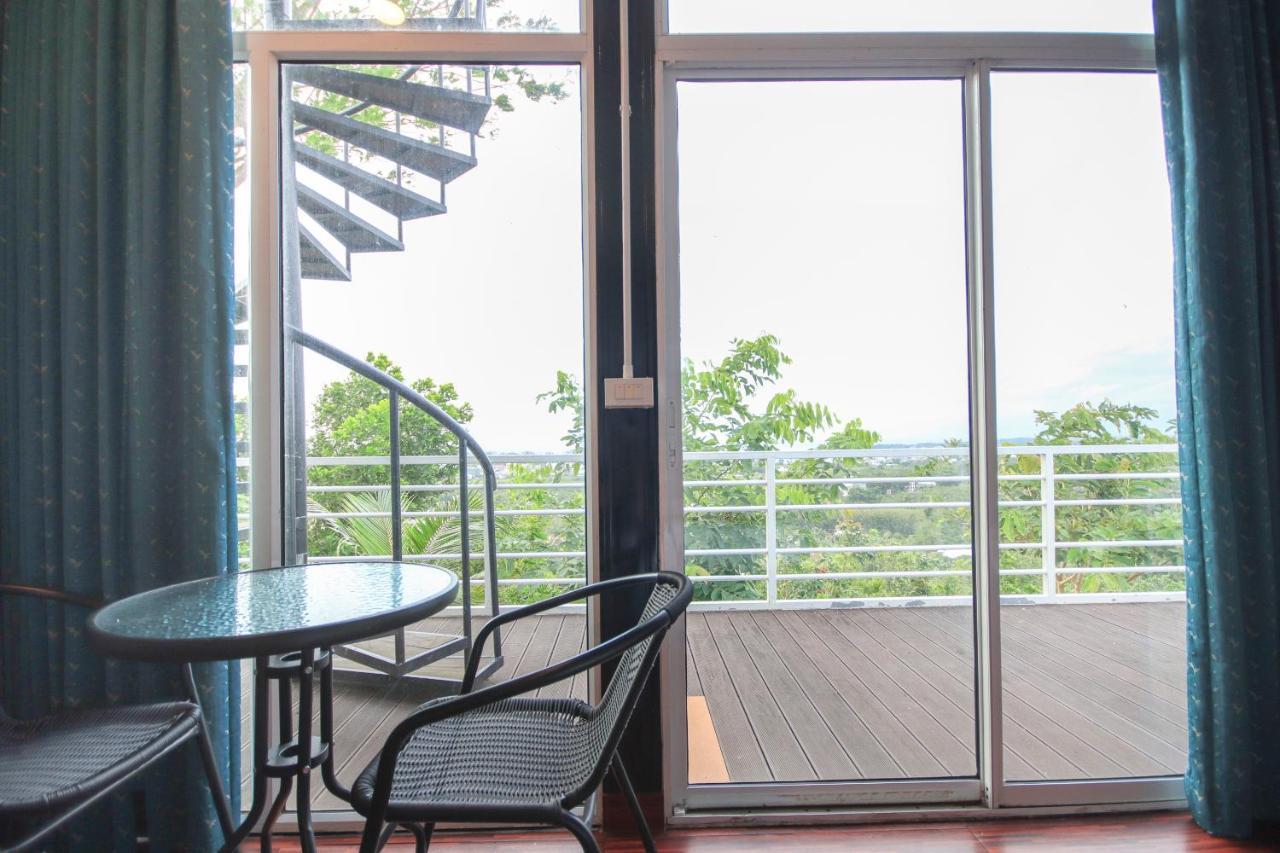 Nai Yang Beach Happy Mountain Airport Resort מראה חיצוני תמונה